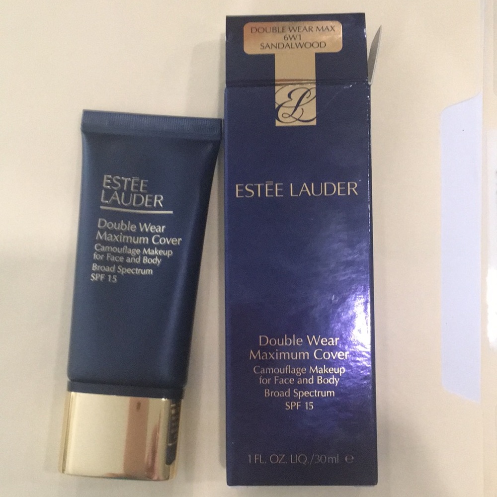Estée Lauder Foundation